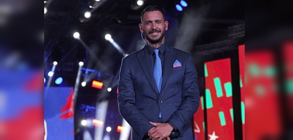 Revelan llamado de atención que habría tenido Mauricio Pinilla en TVN por dichos sobre uso de armas