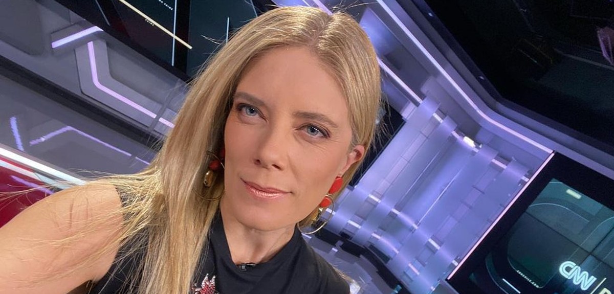 Mónica Rincón evidenció tragicómico percance que sufrió en noticiario: “Pero mira la ordinariez”