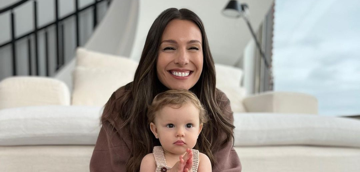 Pampita reveló cómo es la maternidad con su hija Ana: “Nos cambió a todos, revolucionó nuestra casa”