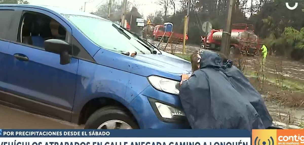 Noteras de CHV y Canal 13protagonizaron inusual despacho en matinales: “Garra femenina”