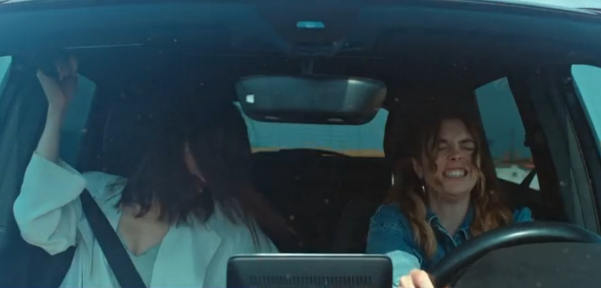 Final de temporada: adelanto de 'Traicionada' mostró accidente de Derin y Asya en un barranco