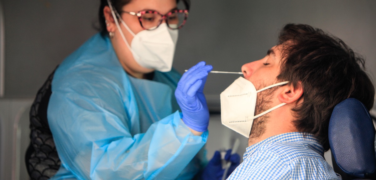 Balance Minsal: seis regiones disminuyeron sus contagios COVID en la última semana