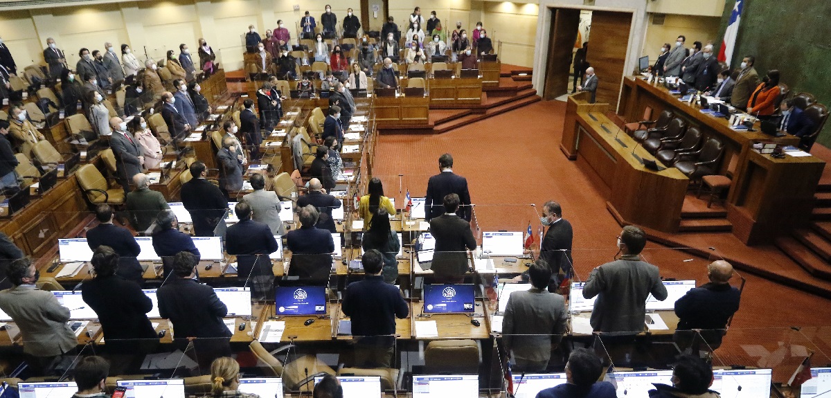 Cámara aprueba aplicar test aleatorios de droga a diputados: los resultados serán públicos