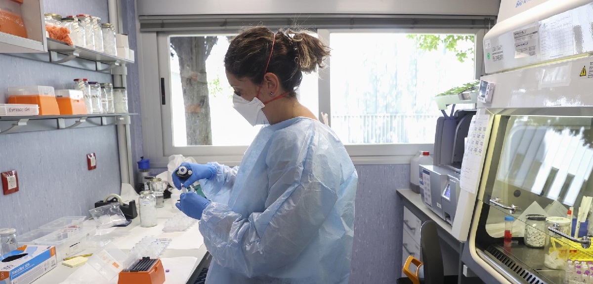 Estudio identificó nuevos síntomas clínicos de la viruela del mono: pueden confundirse con ETS