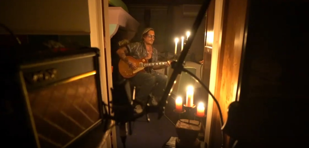 Johnny Depp compone una canción sobre su juicio contra Amber Heard