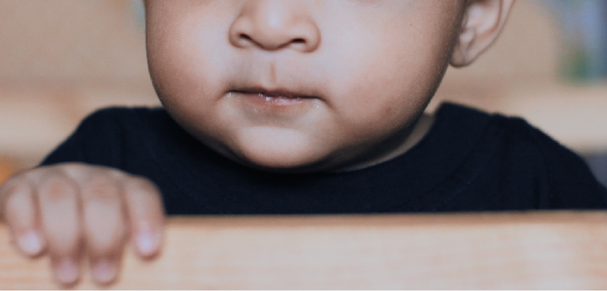 Fue abandonado en 'buzón de bebés' y hoy cuenta su testimonio: descubrió trágico final de su madre