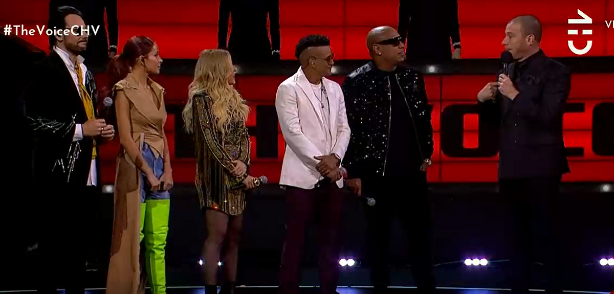 Julián dedicó programa a coach de The Voice que sufrió pérdida de su abuela: 