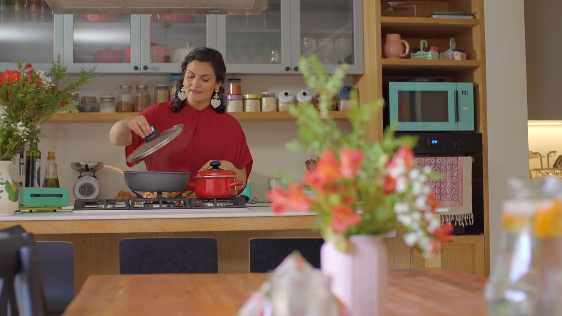 Connie Achurra vuelve a la TV con programa de cocina desde su nuevo hogar: “Estoy muy contenta”