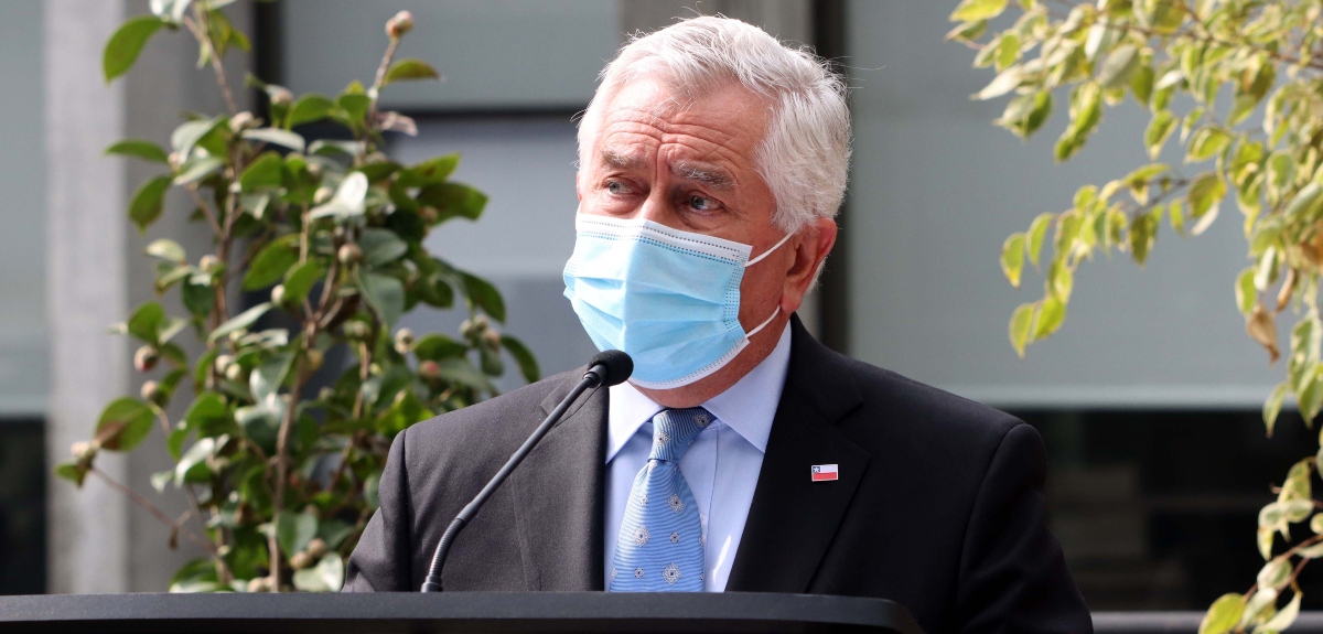 Enrique Paris criticó actual manejo de la pandemia: 