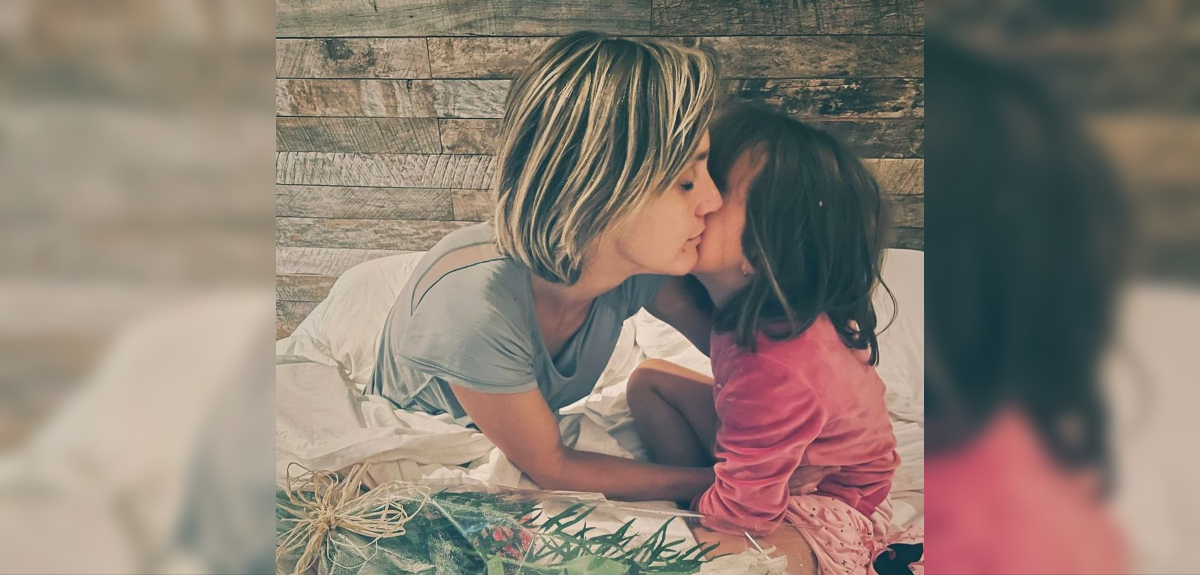 Fernanda Hansen compartió tierno video cantando junto a su hija: 