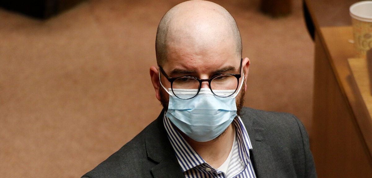 Jackson descartó renuncia tras pronunciamiento de Contraloría: 