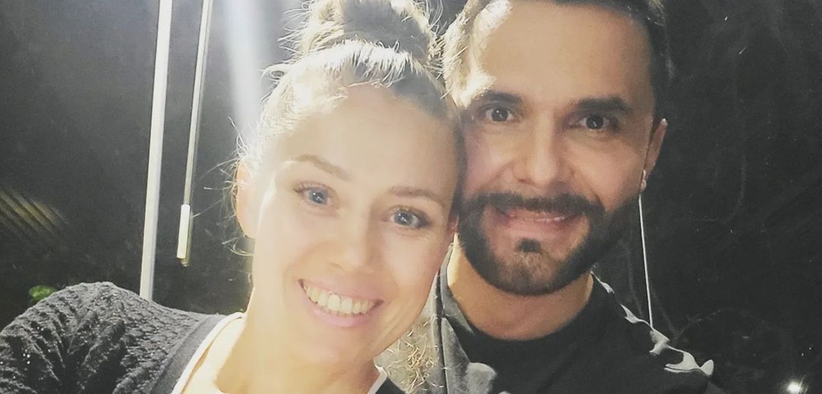 La tierna reflexión de Álvaro Ballero a su esposa: “Eres más luminosa, odiosa e intensa que el sol”