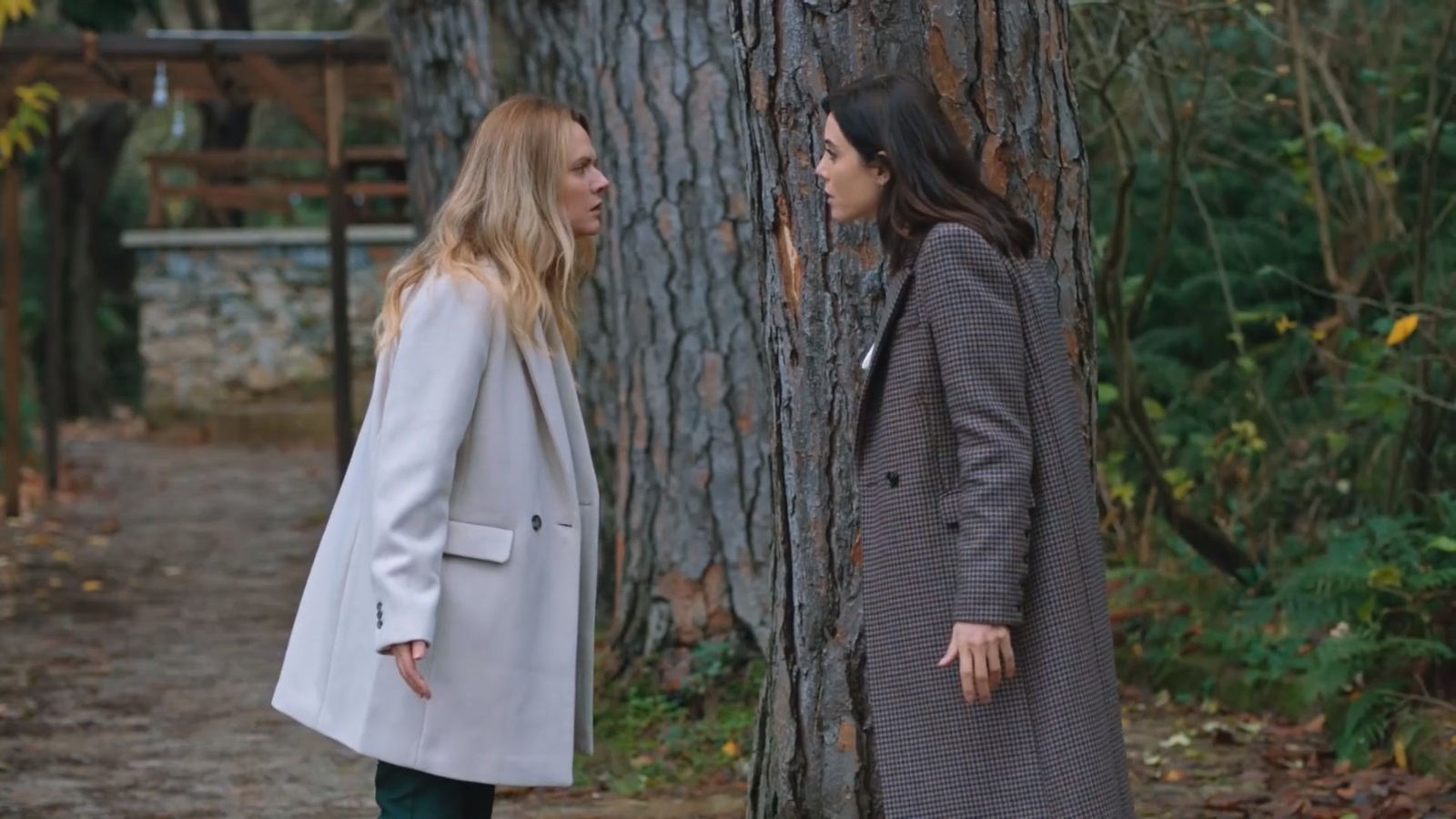 Asya Leyla Traicionada Mega