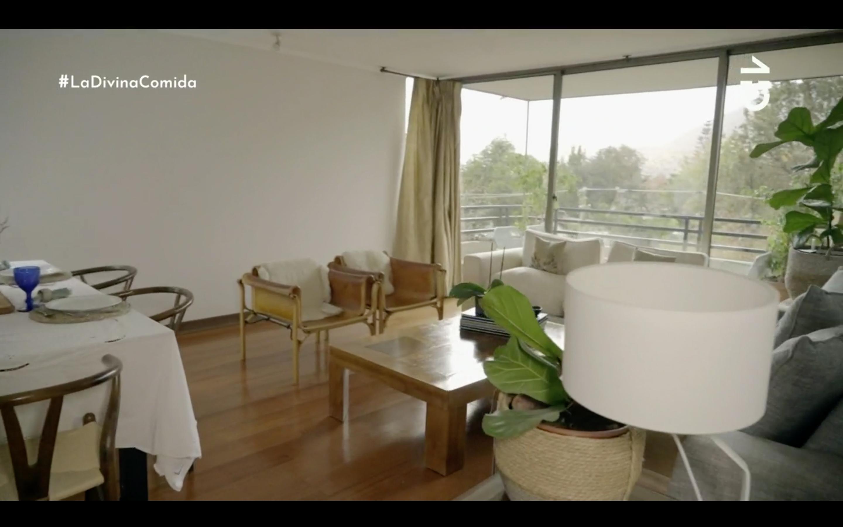 Angel Torrez muestra su casa en “La Divina Comida”