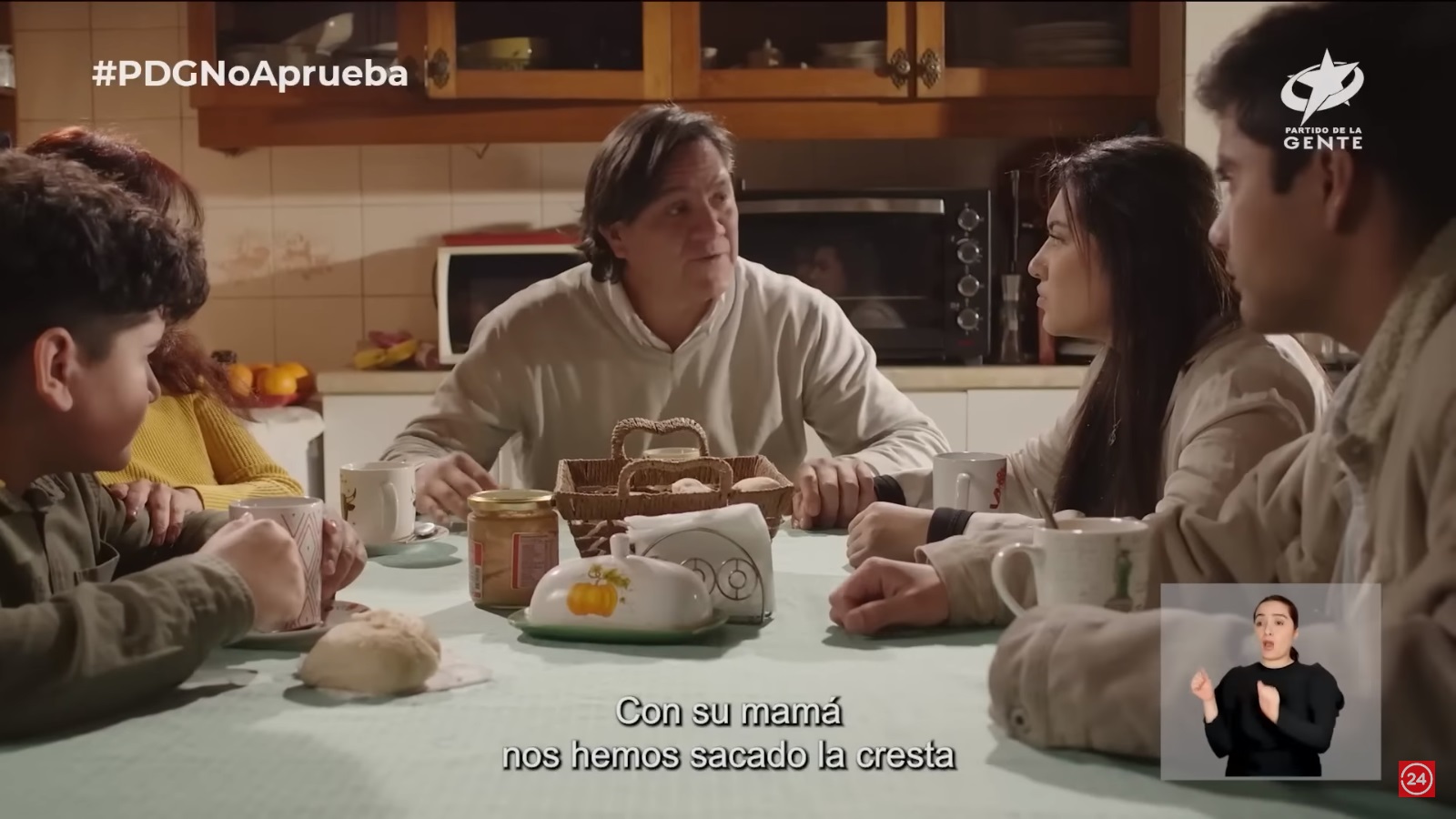 Daniel Muñoz franja Rechazo Los 80