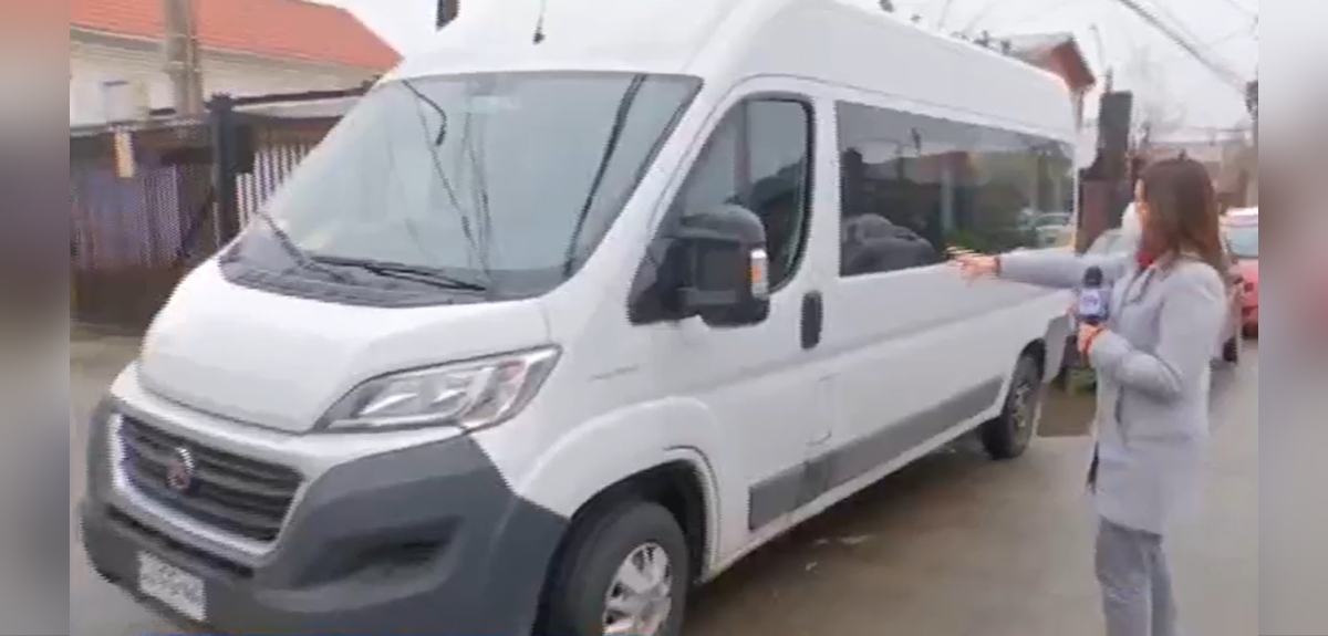 Furgón escolar fue asaltado en Puente Alto con 8 niños en su interior: conductora fue encañonada