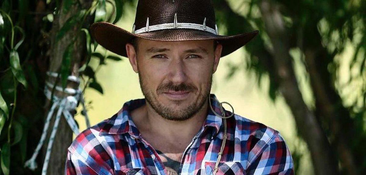 Gonzalo Egas publicó foto sin polera para mostrar cambios en su cuerpo: 