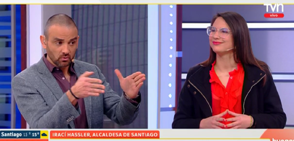 Gonzalo Ramírez y su bullada pregunta a Hassler sobre Plaza Baquedano: conductor reconoció error