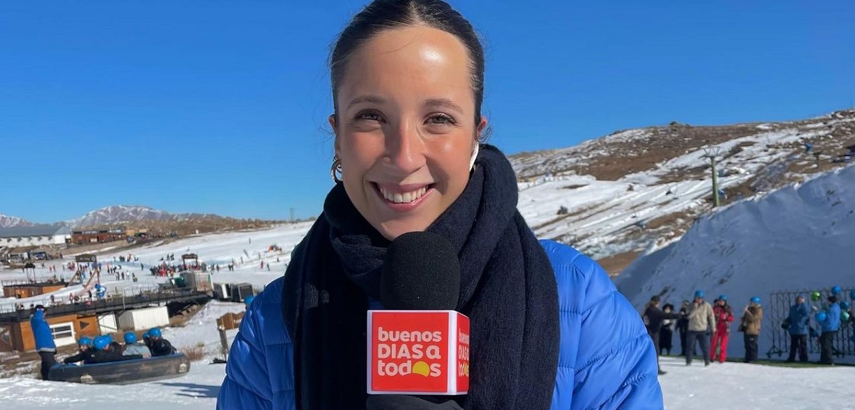 Ignacia Mir, la divertida notera del 'Buenos Días a todos' que saca risas con sus chascarros en vivo