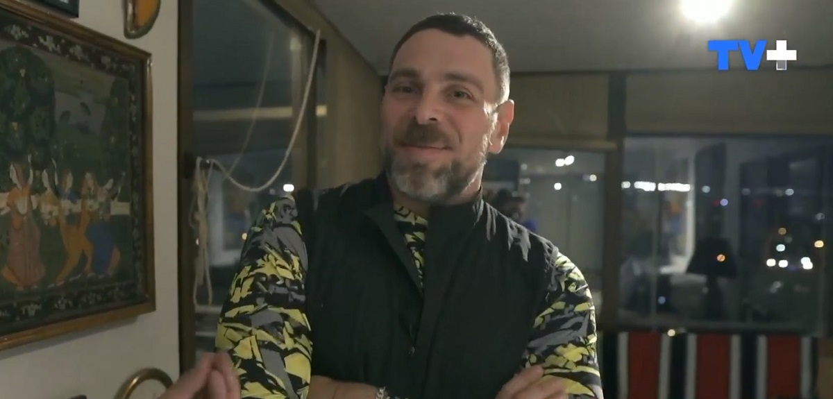 Colecciones de gorros y zapatillas: José Antonio Neme mostró detalles de su casa en 'Me Late'