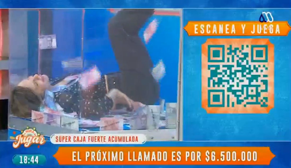 Diana Bolocco sufrió vergonzoso fail en La Hora de Jugar: su vestuario le jugó una mala pasada