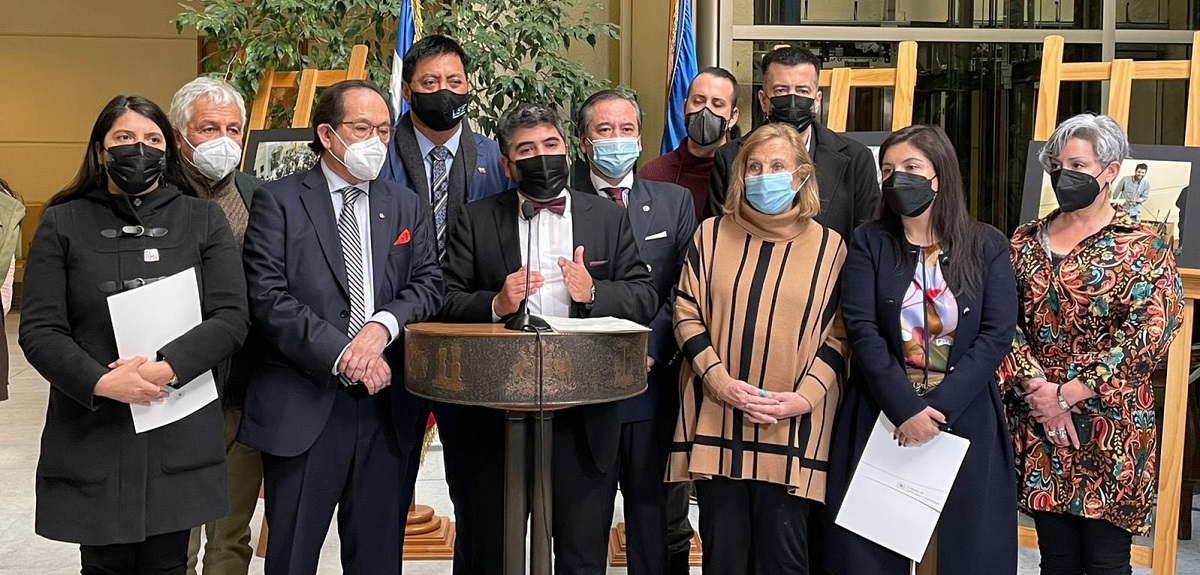 Presentan proyecto de ley para que licencias médicas se paguen desde el primer día de reposo