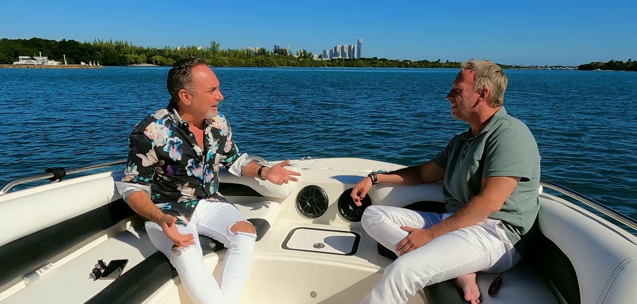 Luis Jara mostró cómo es su vida en Miami y la de sus hijos: uno trabaja estacionando autos en hotel