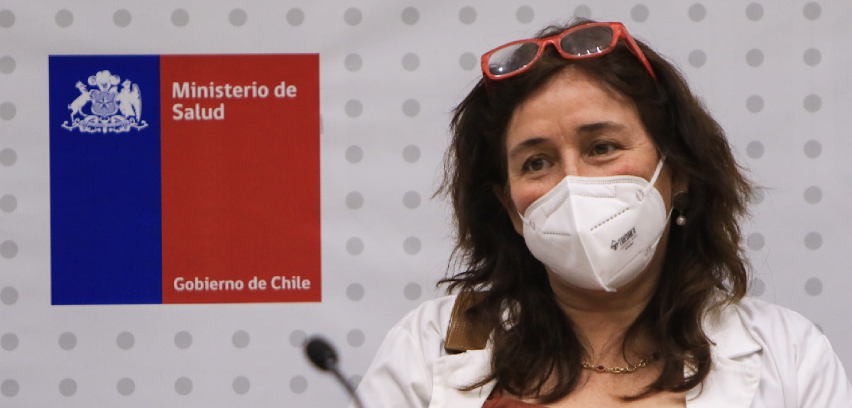 Ministra de Salud, María Begoña Yarza, recibió apoyo tras revelar 