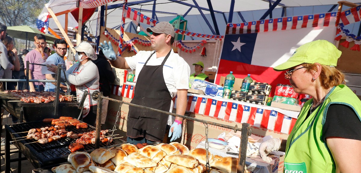 Fiestas Patrias XL: Congreso despacha a ley proyecto que declara feriado el 16 de septiembre