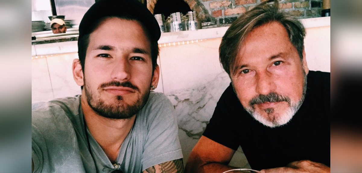 Ricardo Montaner demandó a psicóloga que lo criticó por besar a su hijo en la boca: ella respondió