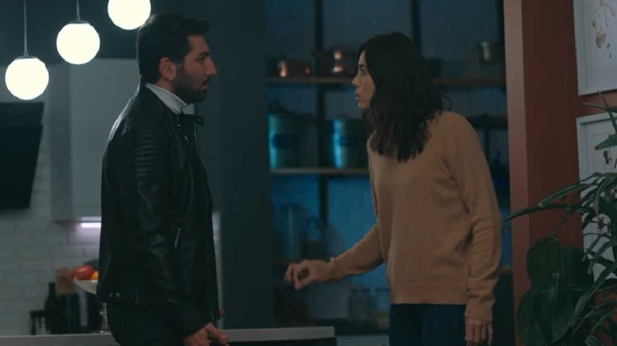 Asya Aras Traicionada quiebre