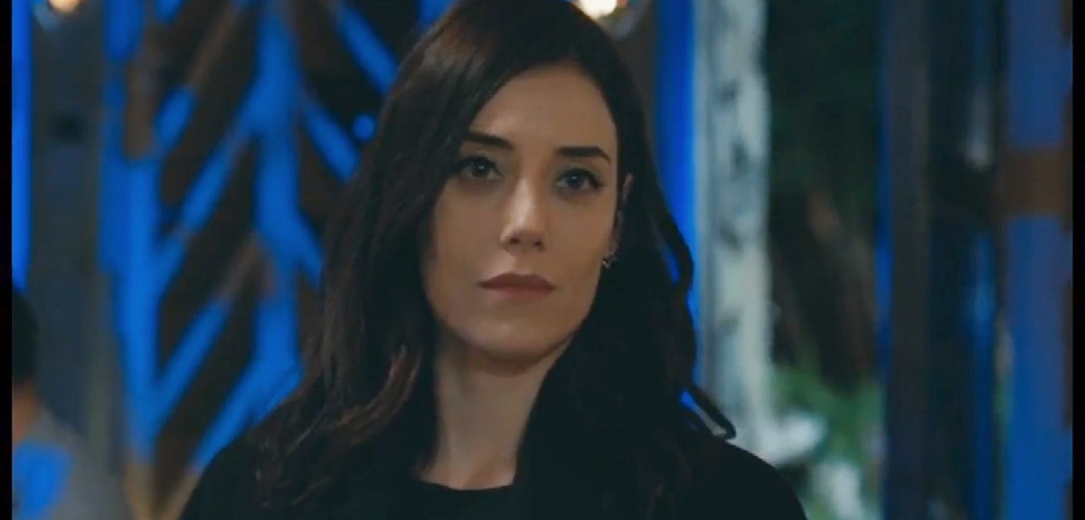 Se viene la nueva venganza de Asya en próximos capítulos de 'Traicionada': ¿qué pasará con Aras?