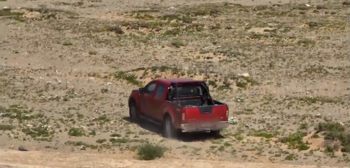 Empresario minero que atravesó el Desierto Florido en auto admitió su error y explicó polémico video