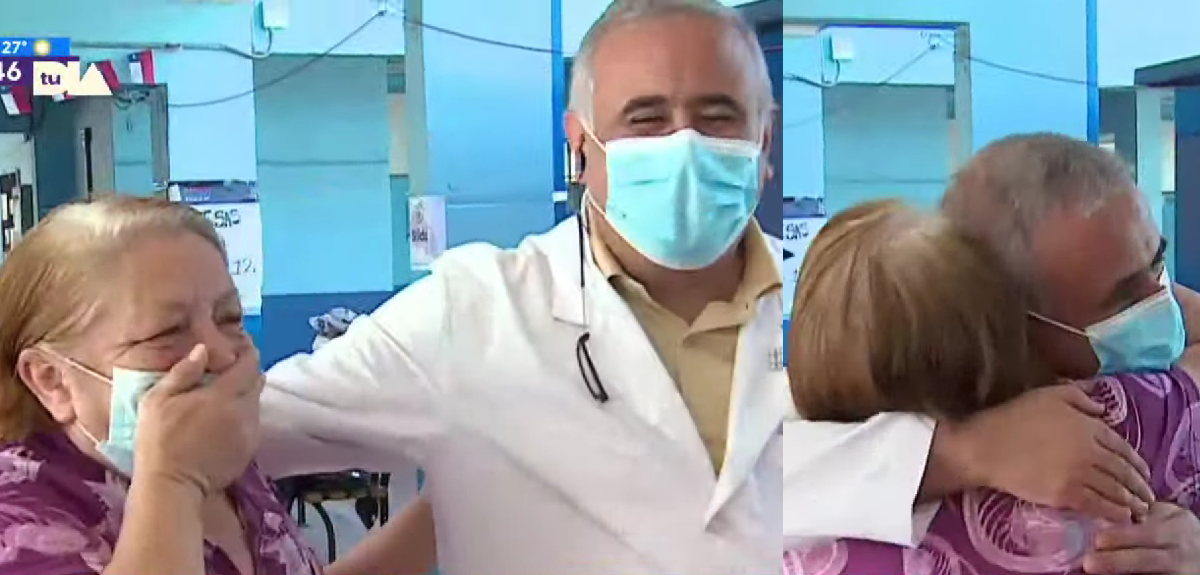 Doctor Ugarte, un rock star: vecina le cantó temas de Myriam Hernández en local de votación