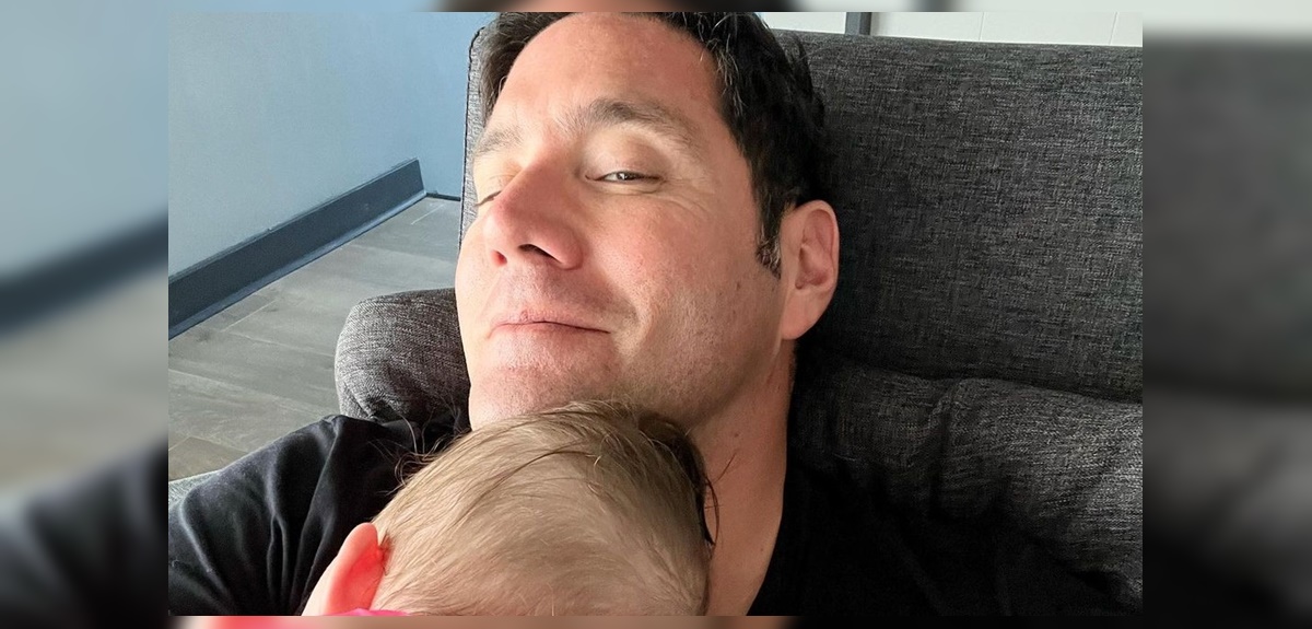 Francisco Saavedra mostró cuánto ha crecido su hija en adorable video con su mascota