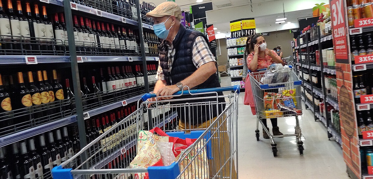 ¿Cómo funcionarán los supermercados durante Fiestas Patrias? Revisa los días que estarán cerrados