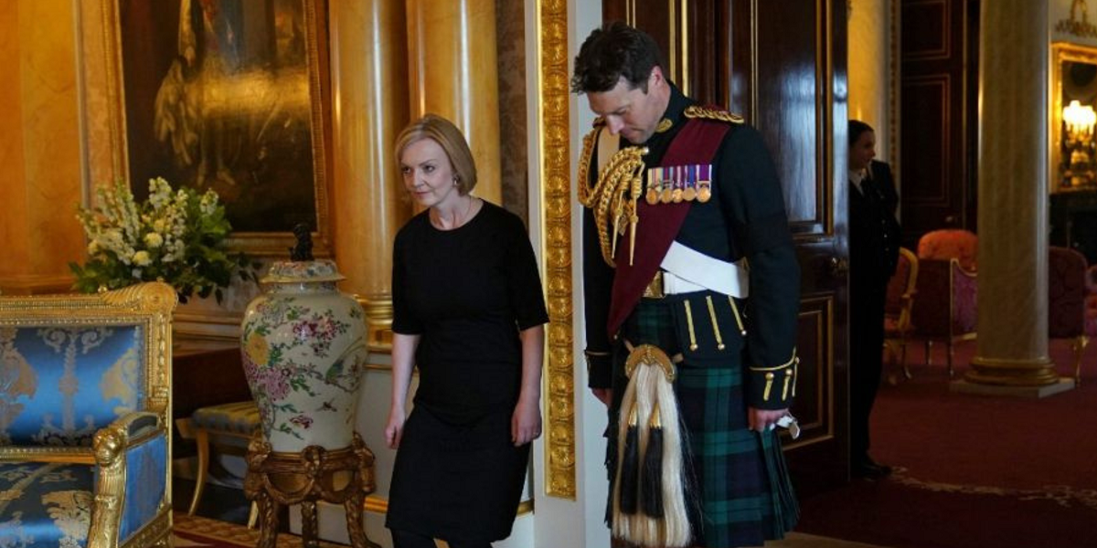 El mayor "Johnny", el guardaespaldas de Carlos III, se está robando todas las miradas