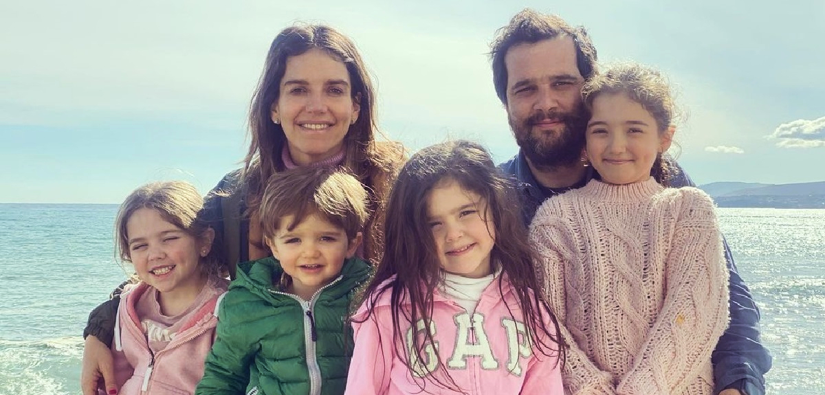 María Luisa Godoy enterneció Instagram con fotos familiares: bebé Domingo conoció a sus 4 hermanitos