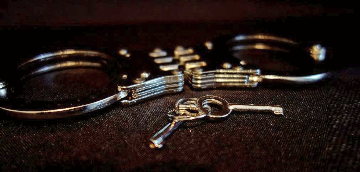 Mujer mató al hombre que la violó cuando era menor de edad y recibió condena de 10 años de cárcel