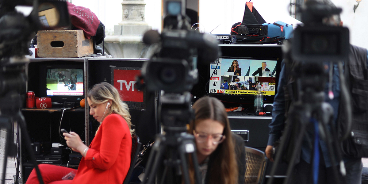 ¿TVN, Mega, CHV o Canal 13? Cobertura especial del plebiscito tuvo un claro ganador en el rating