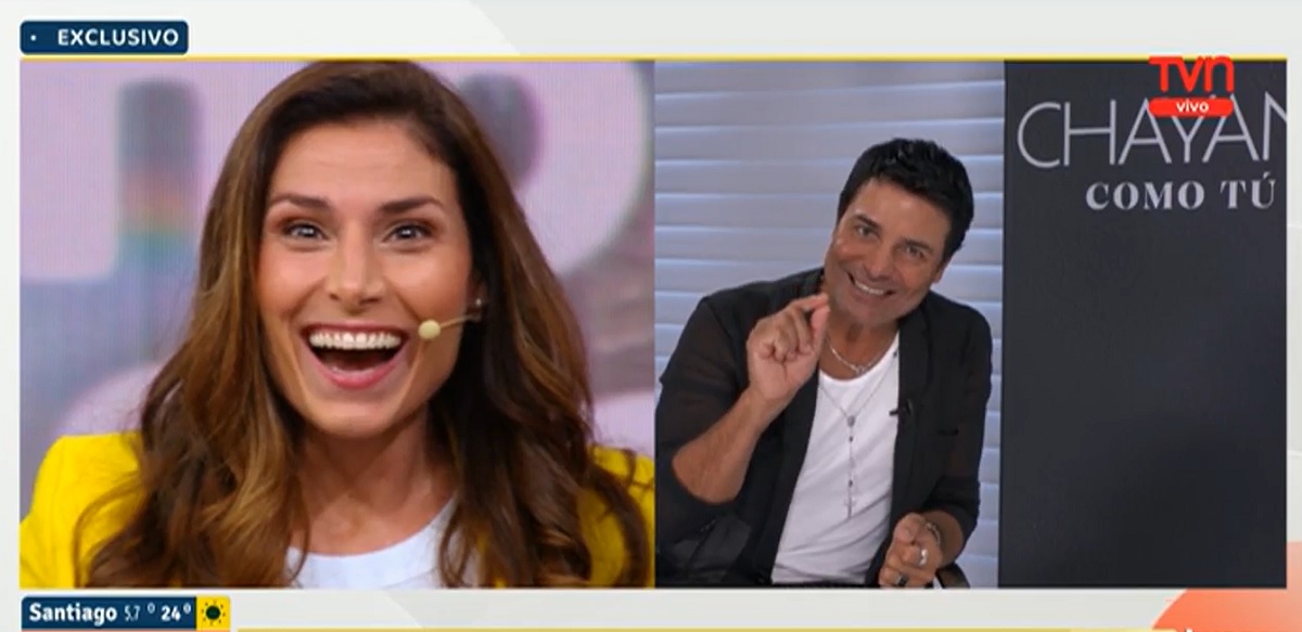 Carolina Escobar sorpresa saludo Chayanne