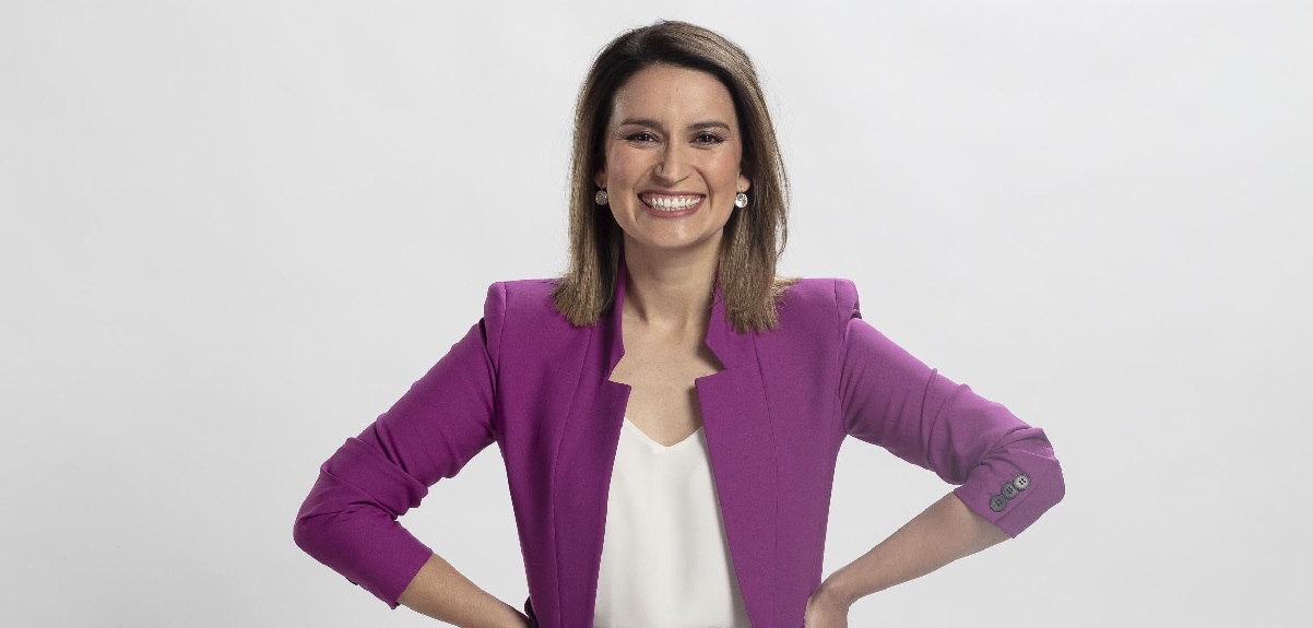 Chantal Aguilar asume nuevo desafío alejado de las noticias: conducirá 'El directorio' en Canal 13C