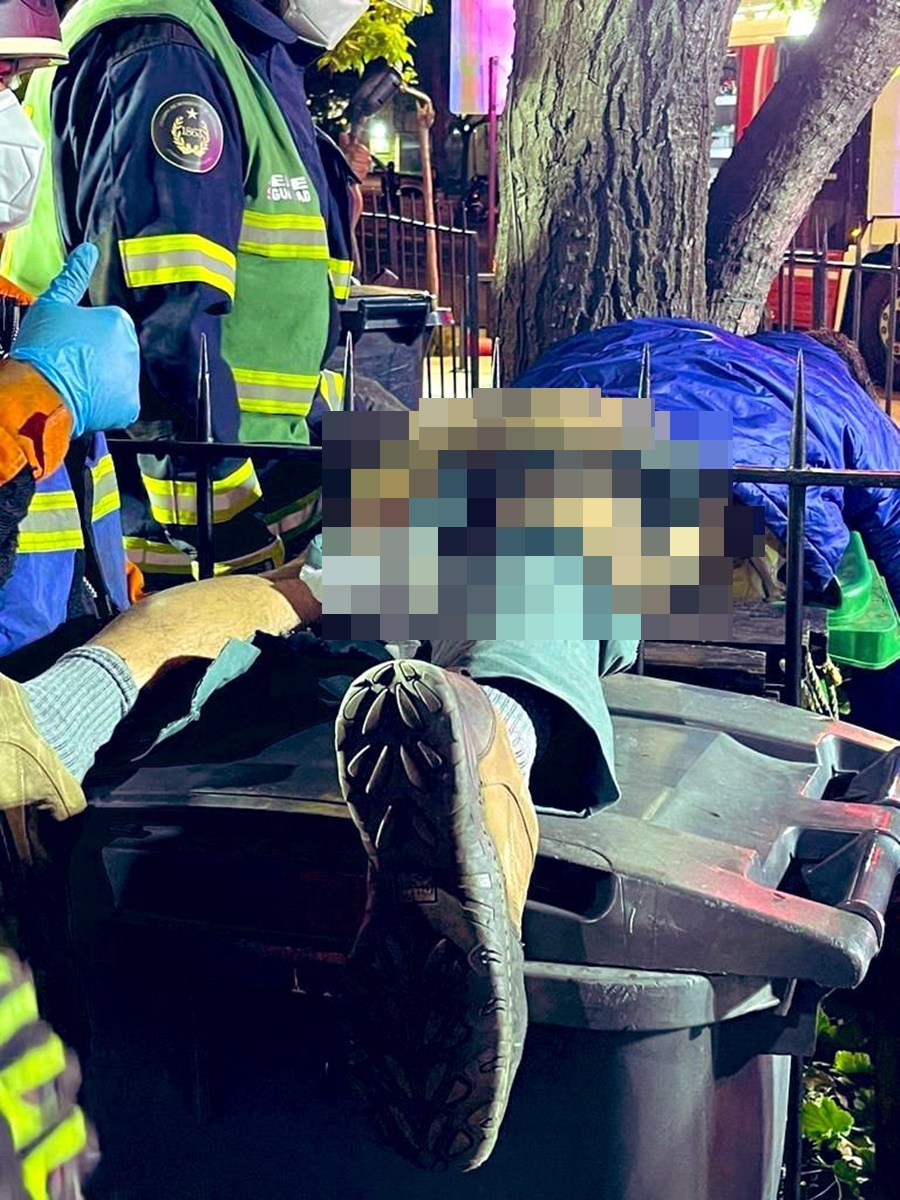 Viralizan impactante imagen de sujeto que quedó empalado en una reja en Vitacura