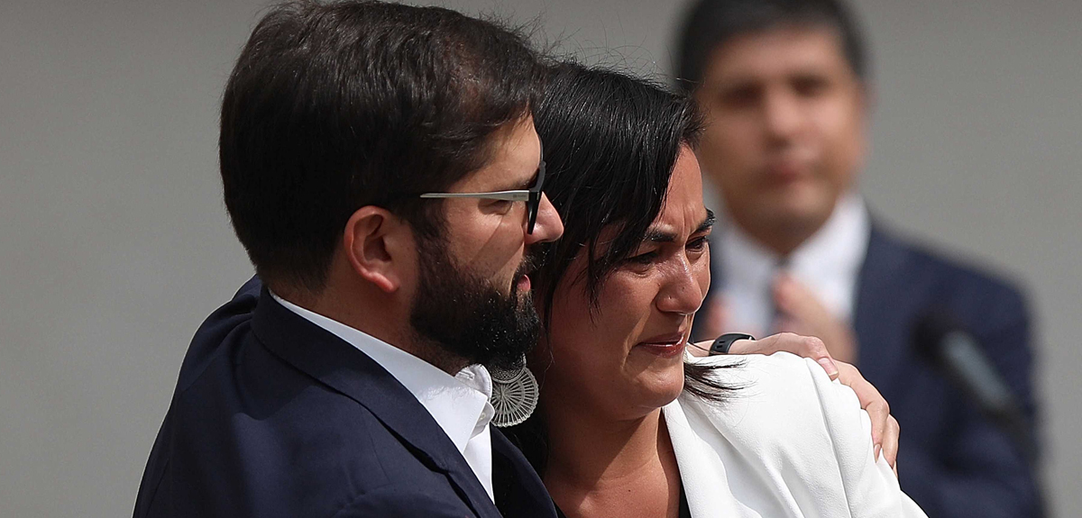 Presidente Boric no descartó regreso de Siches al Gobierno y negó error por 