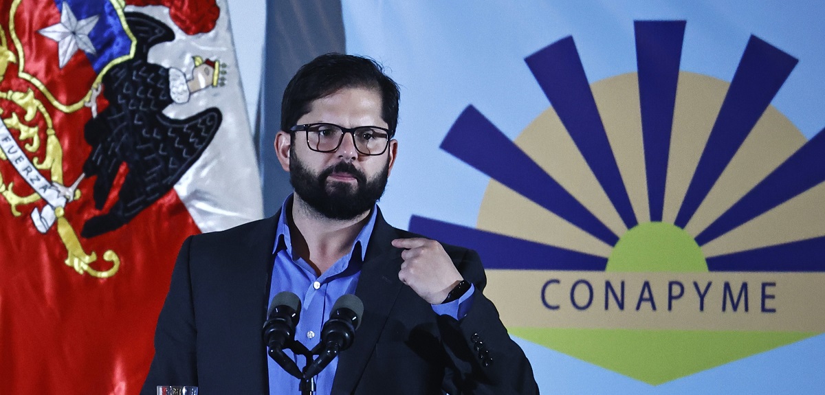 Cadem: 61% de encuestados pide al presidente Boric que se enfoque en la delincuencia