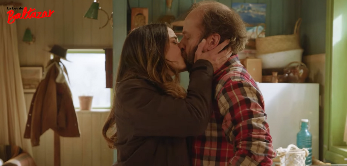 Romántico encuentro de Sofía y Manolo sorprendió en La ley de Baltazar: 