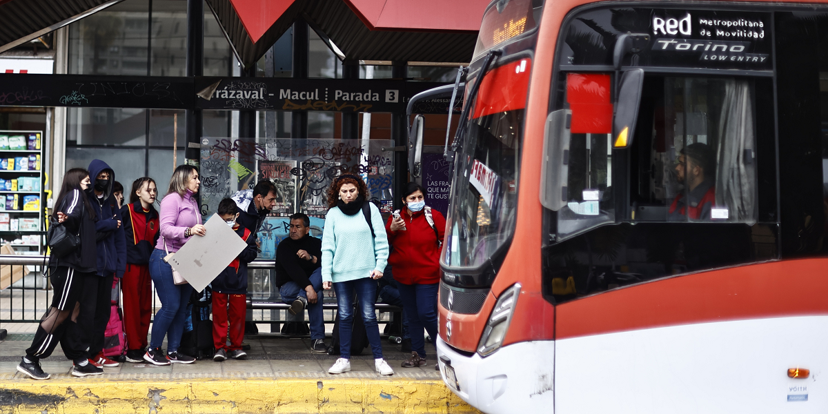 ¿Cómo operará el transporte público este 18 de octubre? Gobierno entregó detalles