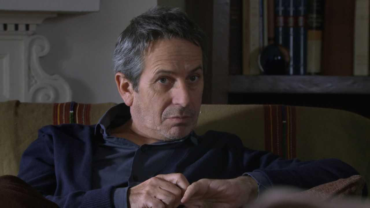 Alfredo Castro en serie En Terapia