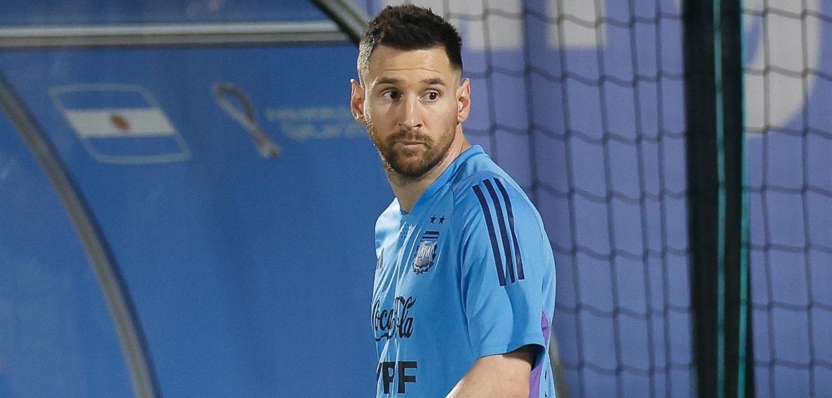 Aclaran razón detrás de la foto del tobillo de Messi que preocupó a la hinchada argentina