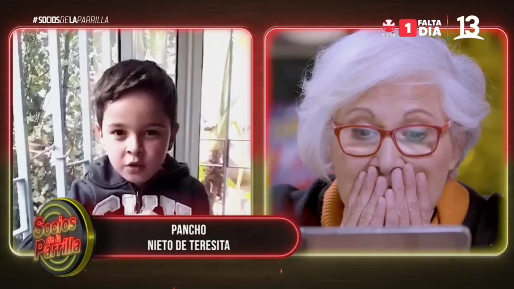 Teresita Reyes recibió saludo de su nieto